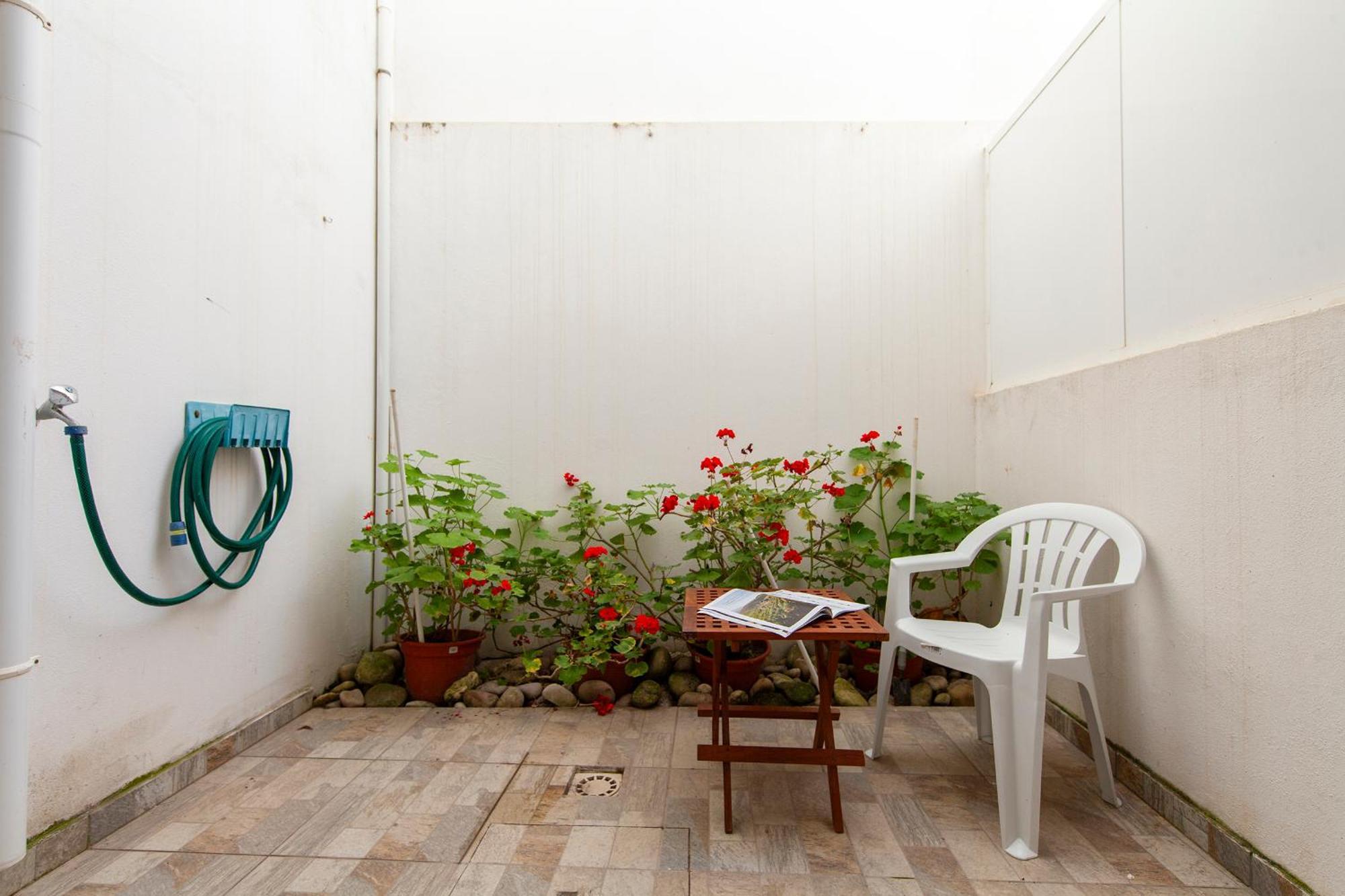 B28 - Stylish Typical House Holiday home Lagos